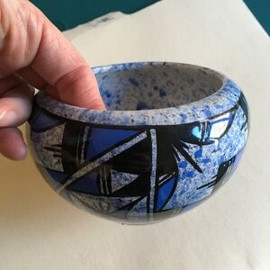 Ceramic bowl thought to be handmade